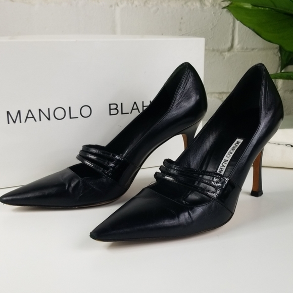 Manolo Blahnik Shoes - Manolo Blahnik Classic Leather Mary Jane Pumps